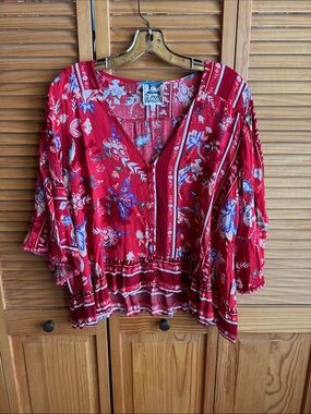 Jaase Red Floral Button-Front Boho Tunic